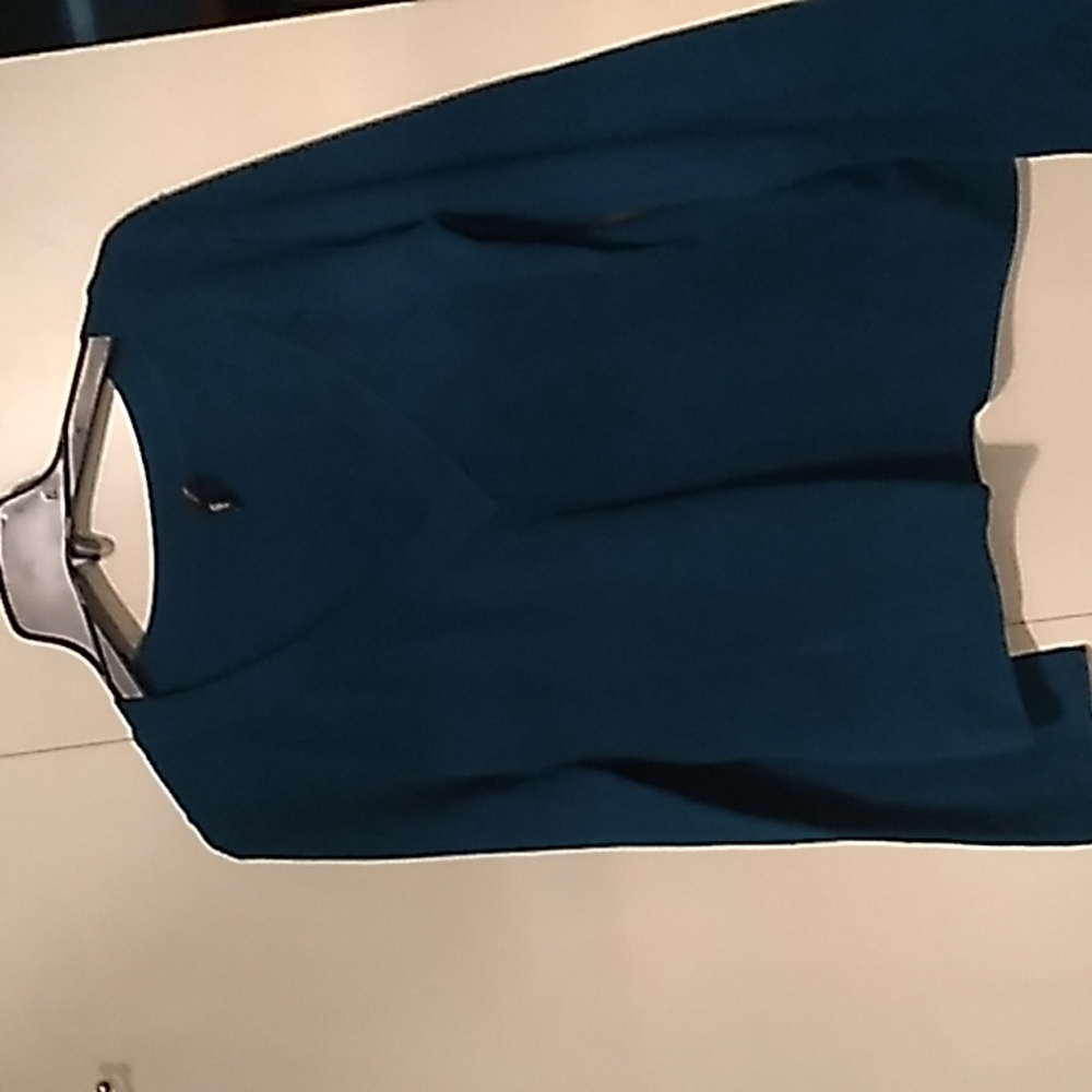 Woman's sweater, teal